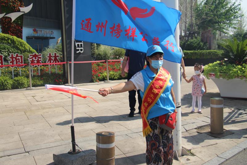 <strong>操操鸡巴蛋亚洲骚逼叫</strong>